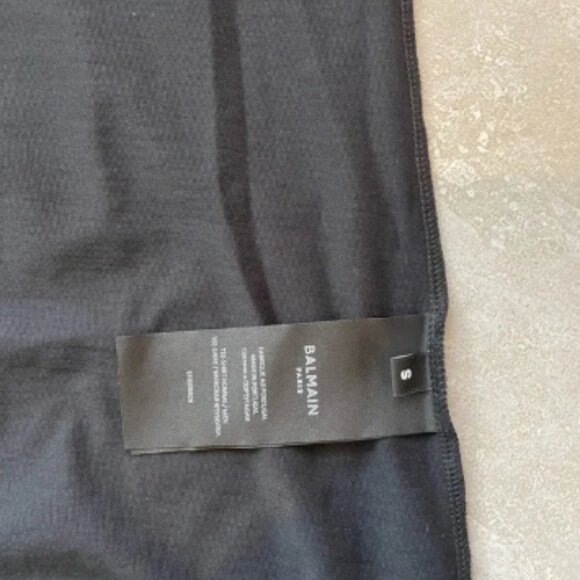 Balmain Classic Black Crewneck Tee - Picture 4 of 4